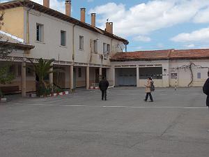 LE TELAGH ECOLE DES FILLES 06